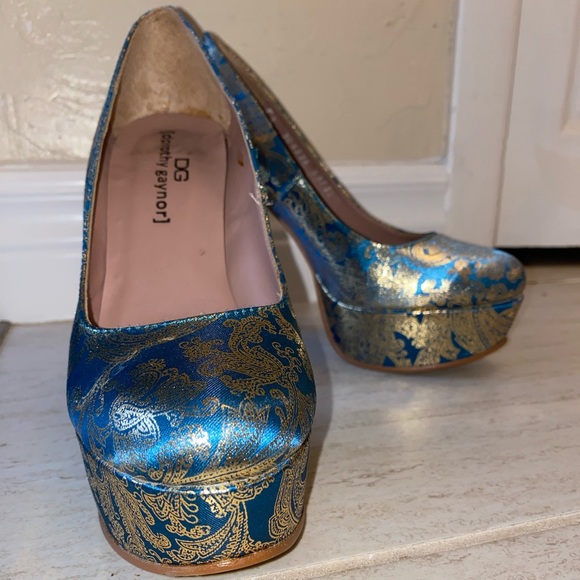 High heels shimmering gold paisley - Picture 2 of 5